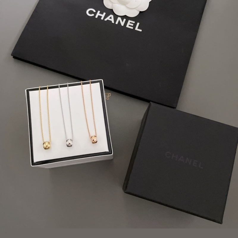 Ch*el necklaces